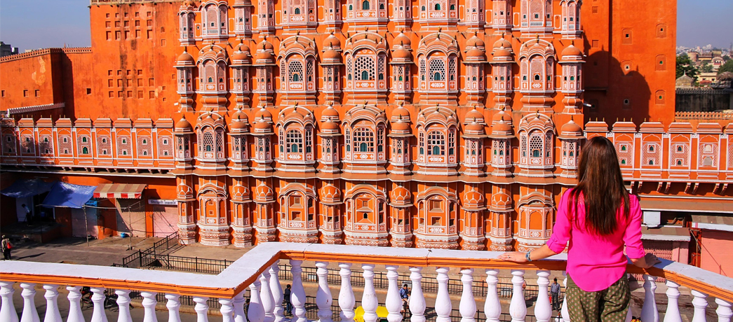The Art of Staying Still: Why Boutique Heritage Hotels in Jaipur Are Worth it.