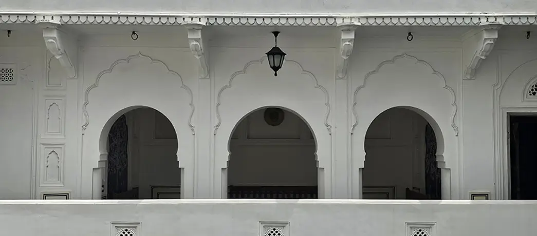 Your Ultimate Guide to Luxury Travel in Jaipurs Walled City